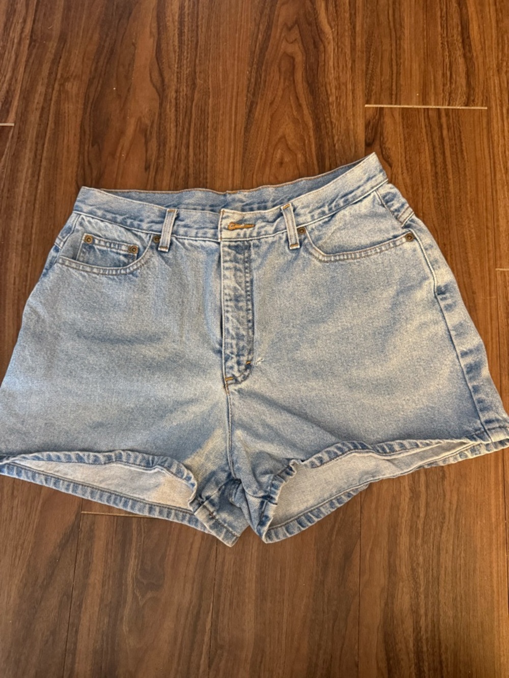 Vintage Light Blue Denim Mom Jean Shorts